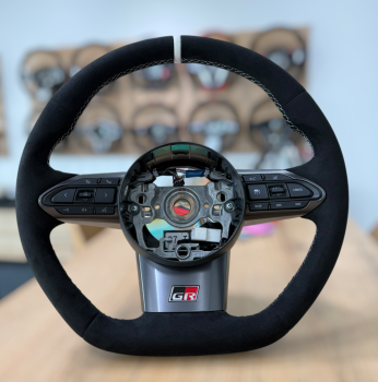 Toyota Yaris GR Lenkrad neu beziehen Design A632